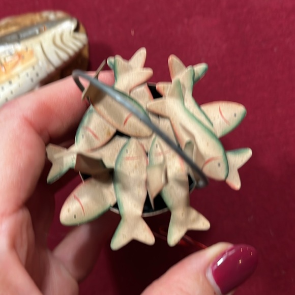 fishing ornaments TWO CATCH OF THE DAY fish bucket salmon mounted on wall plaque - Picture 5 of 10